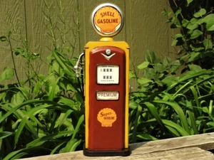 Handmade Tinplate Miniature Super Shell Gas Pump Model - Tin - Metal - Gasoline - Picture 1 of 9