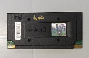 CPU pentium II - 400 Mhz Intel SL357 - Foto 1 di 4