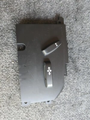 Painel de controle interruptor de assento dianteiro direito Volvo S40 V50 V70 XC70 2004-2018 30669109 - Imagem 1 de 4