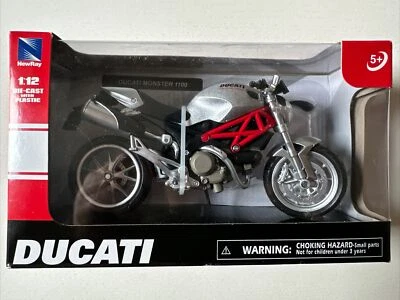 NEW RAY 1/12 - MOTO DUCATI MONSTER 1100 - Immagine 1 di 3