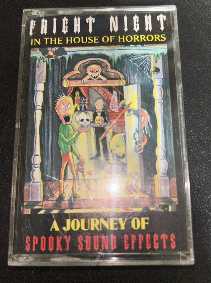 Fright Night in the House of Horrors: A Journey of Spooky Sound Effects Cassette Foto 1 de 4