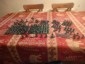 warhammer uruk hai ejército totalmente montado y en su mayoría pintado. - Imagen 1 de 10