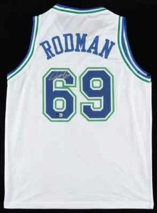 Dennis Rodman Signed Dallas Mavericks Jersey (Beckett) The Jersey the NBA Banned - Picture 1 of 3