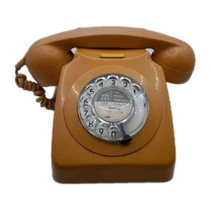 Telefónico vintage amarillo mostaza BT dial giratorio 746F, años 70 retro sin probar - Imagen 1 de 7