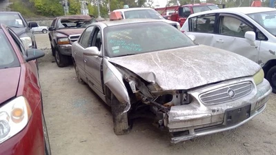 AC Compressor 6-231 Fits 96-04 REGAL 5204656 - Image 1 of 4