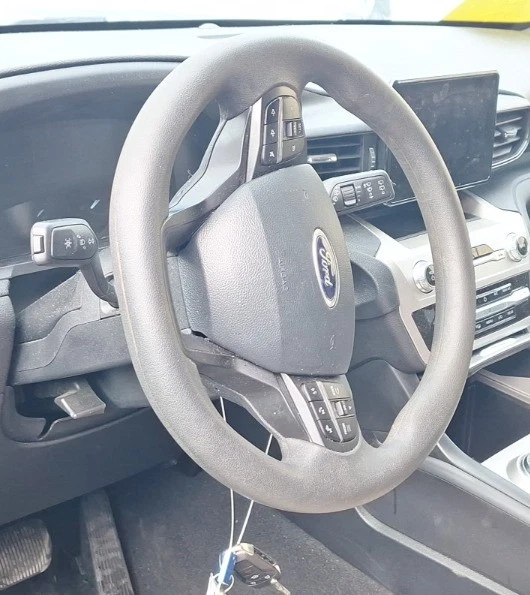 2020-2024 Ford Explorer LH Driver Steering Wheel Airbag OEM - Image 1 of 4