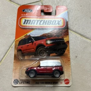 MATCHBOX 2022 FORD BRONCO SPORT IN ROT UND SCHWARZ #87/125 - Bild 1 von 3
