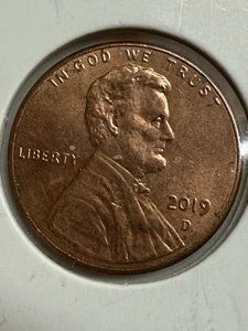 2019 D Lincoln Penny , P587 - Picture 1 of 2