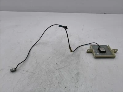 Antena aérea radio GPS Toyota Yaris 2012 8686052190 AMD115654 Foto 1 de 4