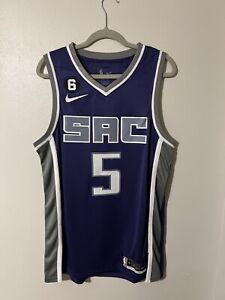 De'Aaron Fox Stitched Basketball Jersey #5 6 Patch Size L NBA Sacramento Kings !