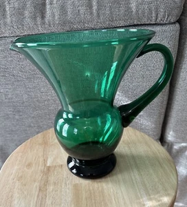 Studio Nova Portugal Emerald Green Glass Handmade Vase - Picture 1 of 8