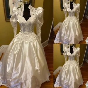 Victorian Wedding Dresses Satin Long Puff Sleeves Lace Vinatge 1950s Ball Gowns - Picture 1 of 8