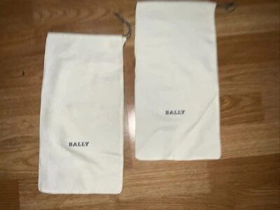 2 - Sapato Bally / Bolsa pequena bolsa de pó macia com cordão nova - Marfim 14 x 7” - Imagem 1 de 4