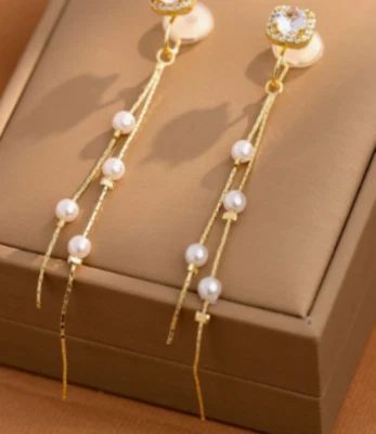 Brinco de punho com clipe de pérola pendurado estilo vintage falso branco bobina em brincos - Imagem 1 de 4