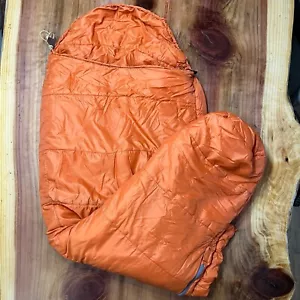 Vintage The North Face Mummy Sleeping Bag Brown Tag Poly Fill - Picture 1 of 18