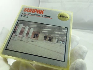 Sunpak 49mm F-DL Fluorescent Lighting to Daylight correction Camera Lens Filter - Picture 1 of 7
