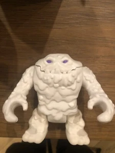 IMAGINEXT-DC SUPER FRIENDS 5in SNOW CLAY FACE BATMAN VILLAIN FIGURE-See Pics - Picture 1 of 4