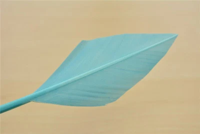 Pluma de pluma de pavo con punta de flecha para sombrerería sombrero fascinadores suministros artesanales Foto 1 de 4