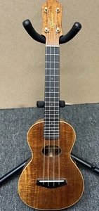 Wunderschöne seltene Nahe Nahe Handarbeit in Maui Ukelele (ca. 22 Zoll) - Bild 1 von 10