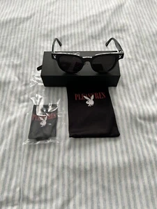Nagelneue Pleasures x Playboy Sonnenbrille - Bild 1 von 6