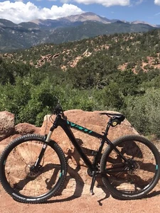 2013 Yeti Big Top ARC 29er Rockshox SID 17 inch DT Swiss Wheels - Picture 1 of 16