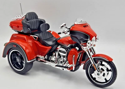 Harley Davidson CVO Tri Glide 1:12 Maisto 2021 IXO32337 Arancione - Immagine 1 di 4