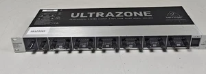 Behringer Ultrazone ZMX2600 Mixer - Parts/Repair, Power Tested - Picture 1 of 14