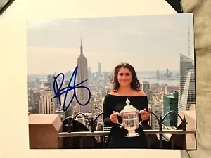 Bianca Andreescu Tennis Star Signed 8x10 Photo US OPEN CHAMPION - Picture 1 of 1