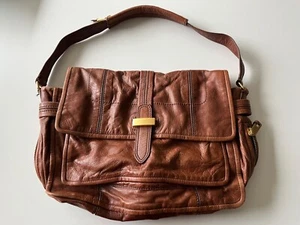 Juicy Couture Brown Leather Shoulder Bag with pink dust bag - Picture 1 of 5