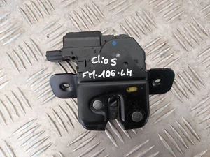 Serrure de Coffre / Mâle Arrière - RENAULT CLIO V (5) - Référence : 905039221R - Picture 1 of 4