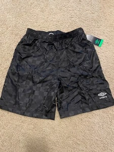 UMBRO NYLON SHORTS BOYS SOCCER EXTRA LARGE BRAND NEW WITH TAGS - Picture 1 of 4