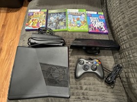 Xbox 360 S Console Game Bundle Kinect