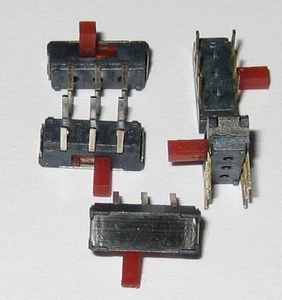 5 X DPDT Miniature Right Angle Slide Switch - 6 Pin PC Board Mount - Red Slide - Picture 1 of 6