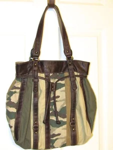Hobo Bag Chateau Camouflage Kunstlederbesatz - Mehrfarbig - Bild 1 von 11