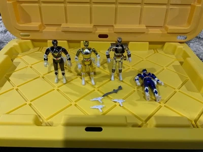 Bandai 1995 MMPR Power Rangers Metallic 5 inch Figures Lot of 4 - Изображение 1 из 4
