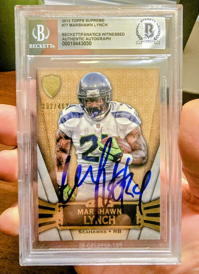 2012 Topps Supreme #77 /462 - Marshawn Lynch ON CARD Auto - Seattle Seahawks - Image 1 of 2
