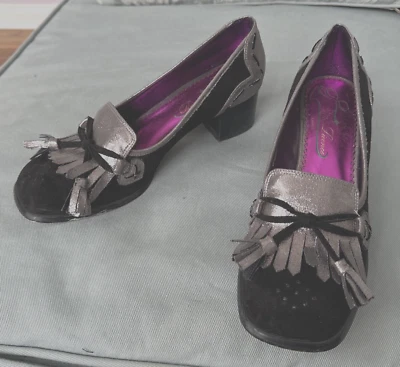 Irregular Choice Betty Jones Silver/Black 2" Block Heels Tasseled Size 41 - Image 1 of 4