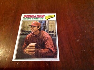 1977 Topps Cloth Sticker #11 Steve Carlton (NM-MT+) Set Break