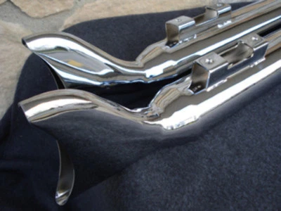 NUEVO 33" CROMO COLA DE PEZ ESCAPE SILENCIADORES ANTIDESLIZANTES HARLEY TOURING BAGGER 1995-2016 Foto 1 de 3