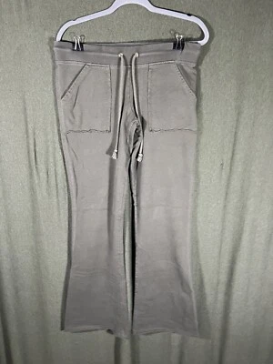 Twisted Heart Sweatpants Womens Medium Green Wide Leg Jogger - Image 1 of 4