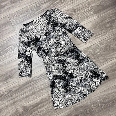 DVF DIANE VON FURSTENBERG Silk Animal Print Gray 3/4 Sleeve A Line Mini Dress 4 - Image 1 of 4