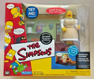 Simpsons World Of Springfield Elementary Cafeteria Mittagessen Lady Doris Spielset - Bild 1 von 12