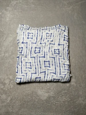 Manta de bebé de muselina Aden & Anais azul líneas cuadradas blanca envoltura de viscosa Lovey Foto 1 de 4