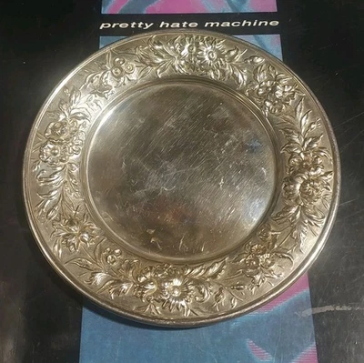 Plato para servir pan floral de plata de ley .925 vintage S. Kirk & Son 122 F 122 g Foto 1 de 4