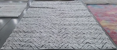 Alfombra MARFIL/CARBÓN 9'-0" x 12'-0" defecto, precio reducido 1172784373 ADR104N-9 Foto 1 de 4