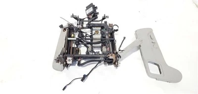 2007 2014 Chevrolet Suburban 1500 OEM Left Seat Track 6 Way - Image 1 of 4