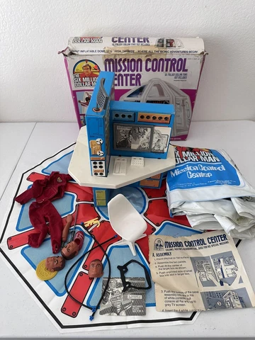 Vintage 1976 Kenner Six Million Dollar Man Mission Control Center with Box Cover