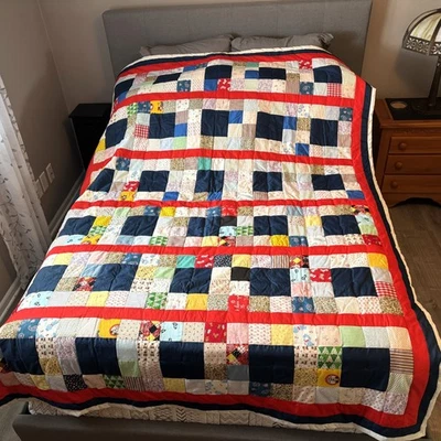 Edredón de retazos tamaño completo hecho a mano 68" x 88" único en su clase Foto 1 de 4