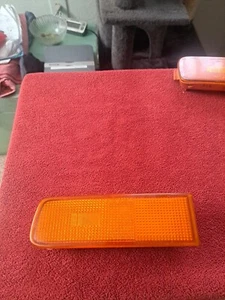 95 96 97 98 99 Nissan Maxima Left Front Bumper Outer Turn Signal Light Lamp  - Picture 1 of 5