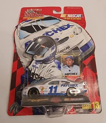 Brett Bodine # 11 NASCAR 1:64 Diecast Car Racing Champions NUEVO Stock Antiguo Foto 1 de 4